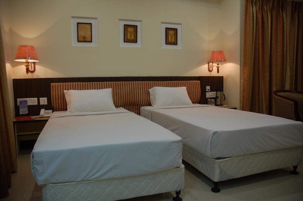 Hotel Sitara Royal ハイデラバード 部屋 写真